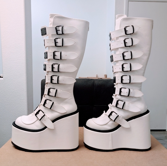 SOLD NIB Demonia Icy Trinity Boots - Picture 2 of 11